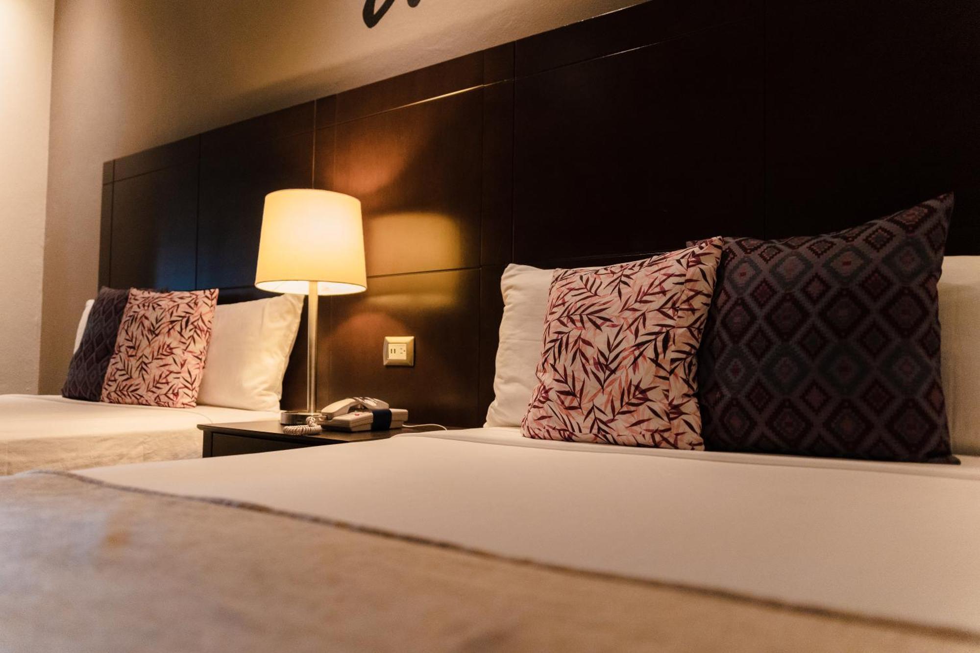 Punto Madero Hotel & Plaza Мокорито Экстерьер фото