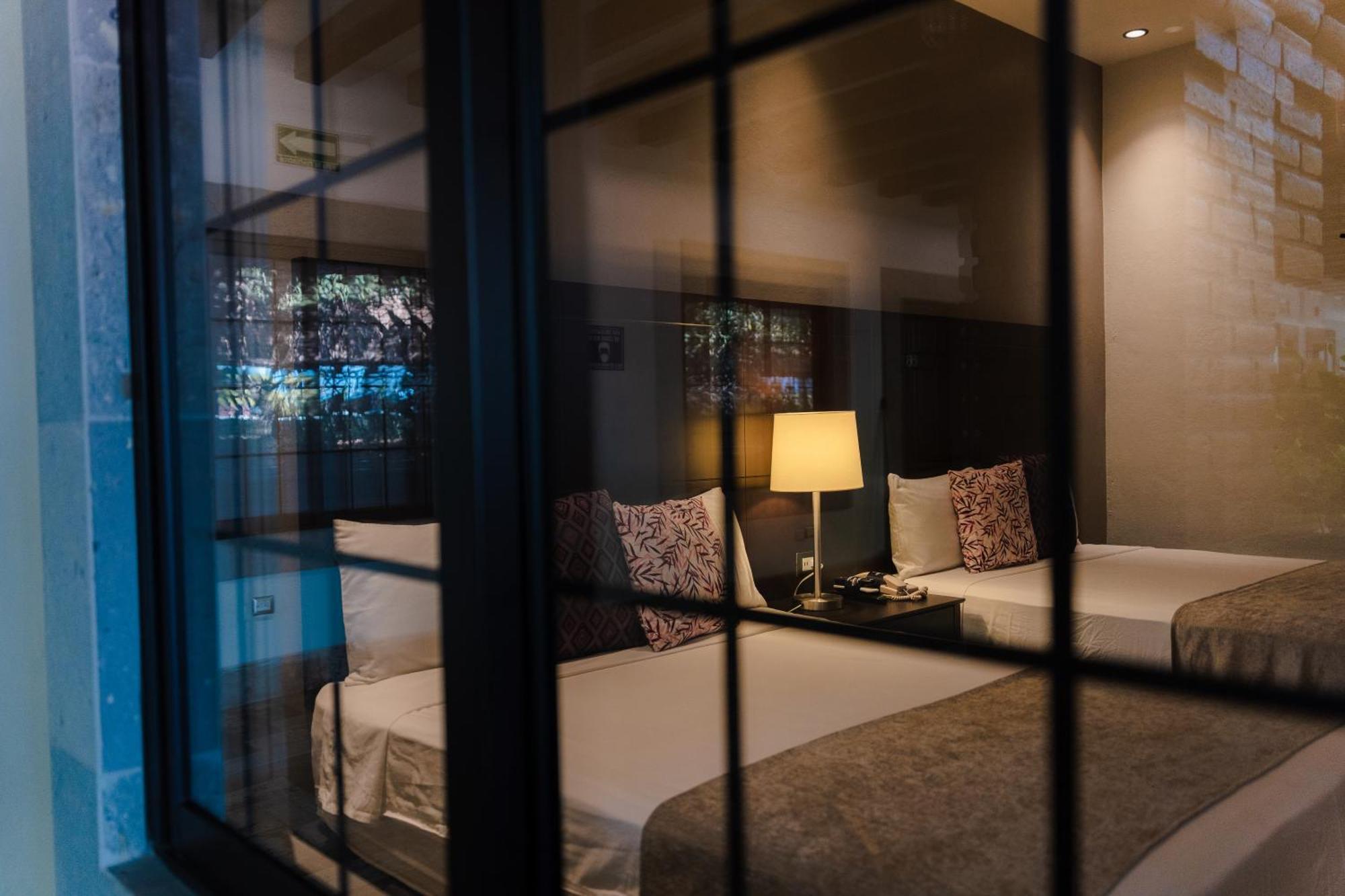 Punto Madero Hotel & Plaza Мокорито Экстерьер фото