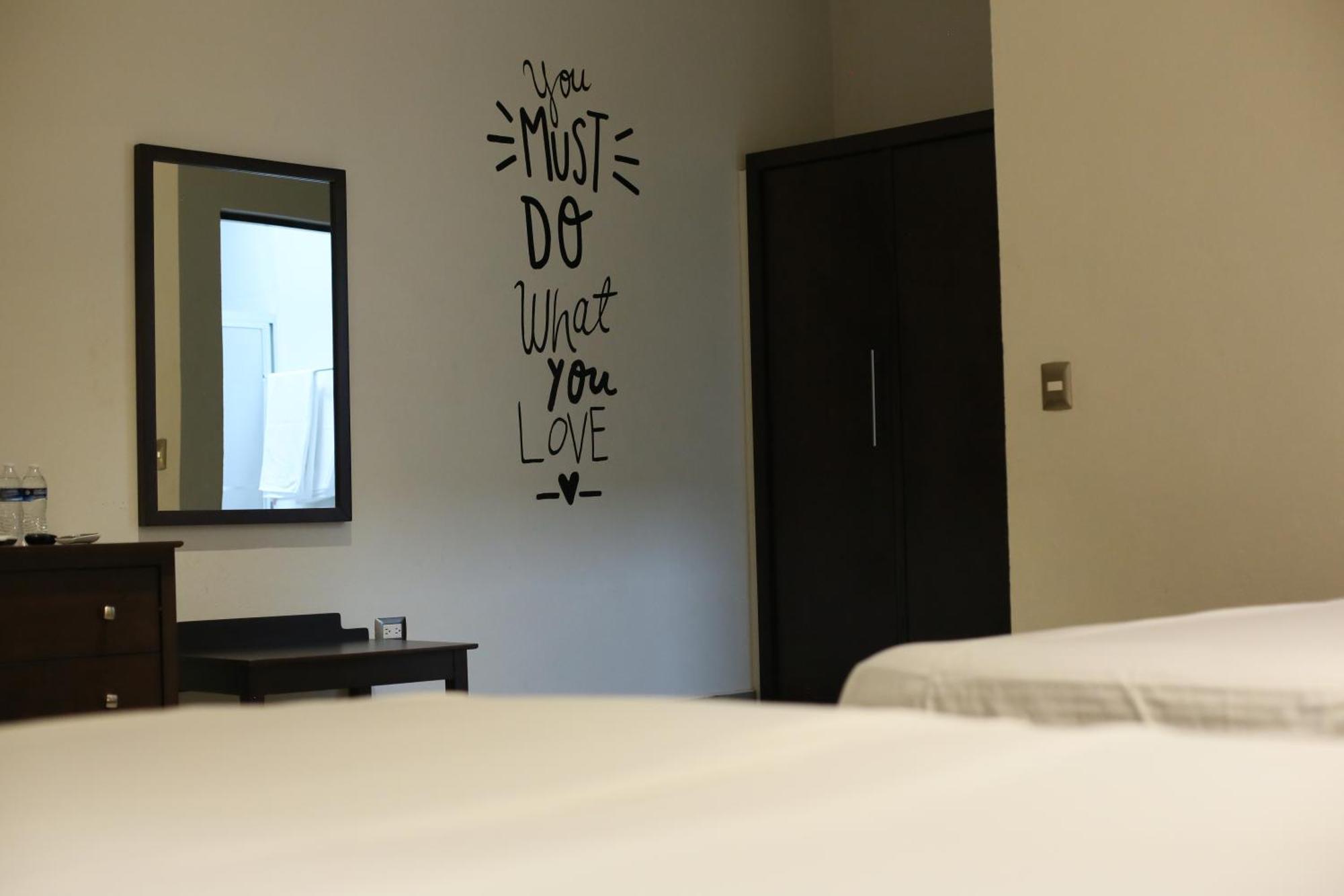 Punto Madero Hotel & Plaza Мокорито Экстерьер фото