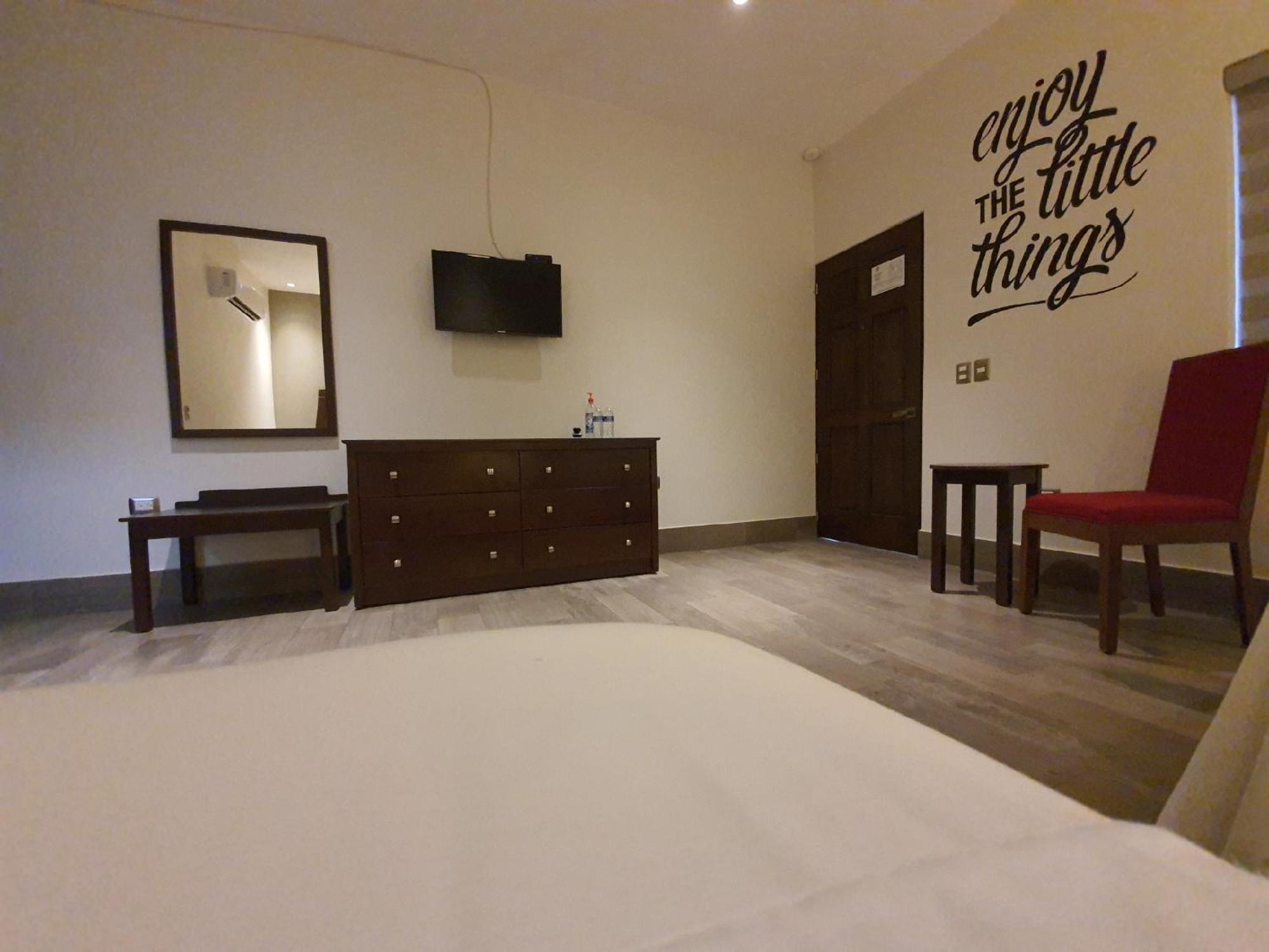 Punto Madero Hotel & Plaza Мокорито Экстерьер фото
