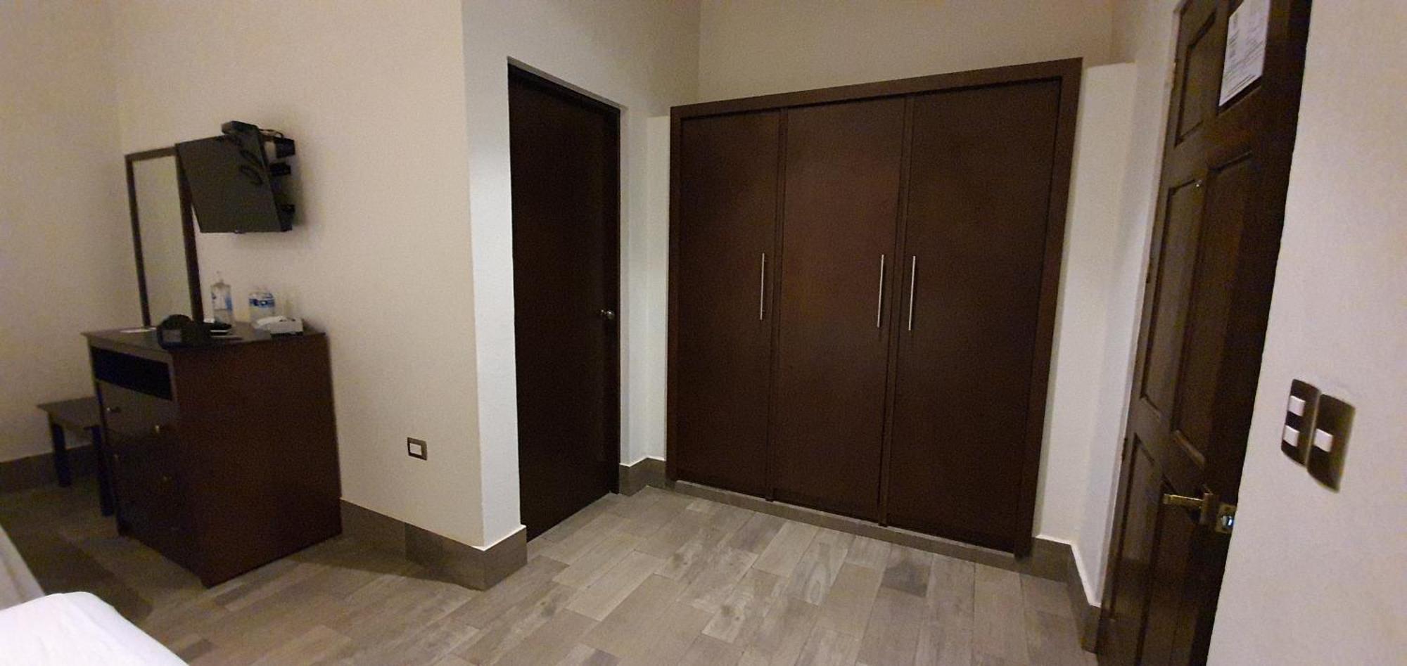 Punto Madero Hotel & Plaza Мокорито Экстерьер фото